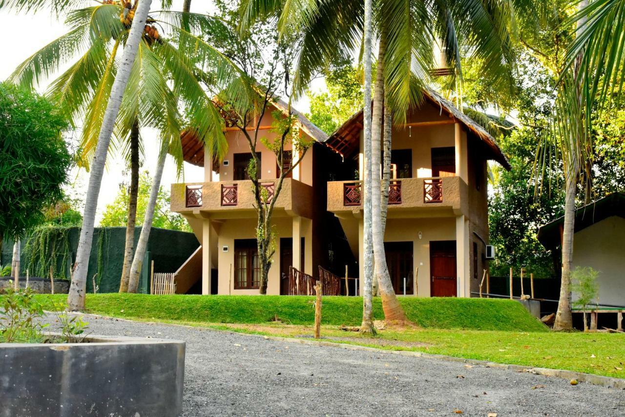 Pelican Lake Udawalawe Exterior photo